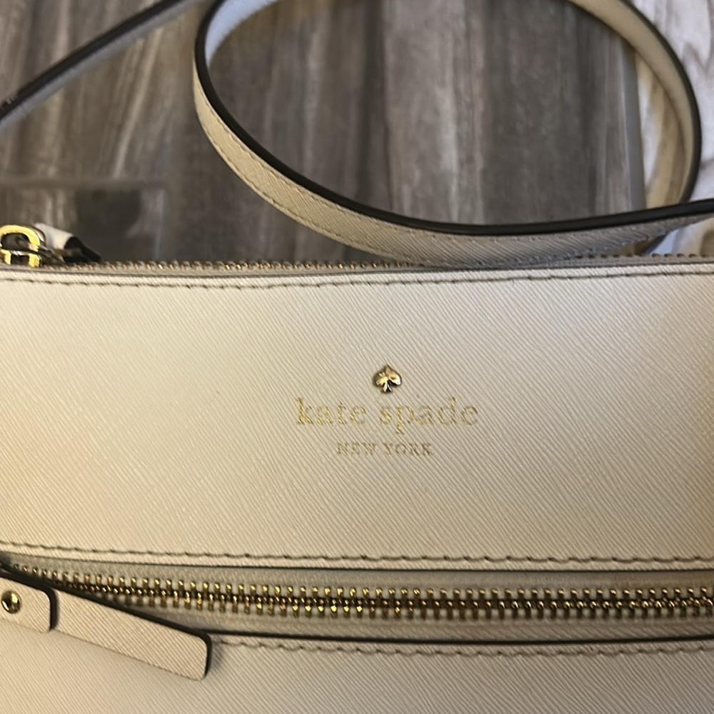 kate spade Laurel Way Rima Crossbody - Picture 2 of 10